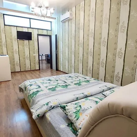 3 Bedrooms Arcadia オデッサ